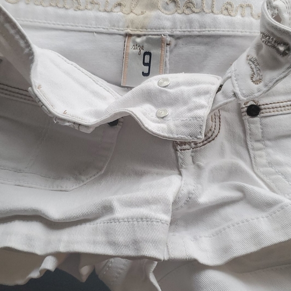 Shorts - Picture 1 of 4